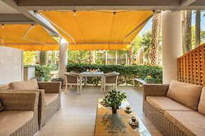 Royal Park Apt Resort by Sea N Rent