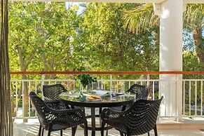 Royal Park Apt Resort by Sea N Rent