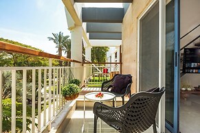 Royal Park Apt Resort by Sea N Rent