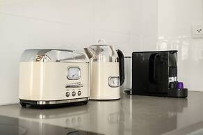 Royal Park Apt Resort by Sea N Rent