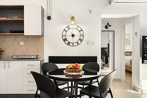 Royal Park Apt Resort by Sea N Rent