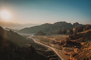 Royal Park Apt Resort by Sea N Rent