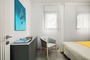 Royal Park Apt Resort by Sea N Rent