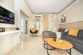 Royal Park Apt Resort by Sea N Rent