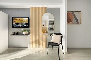 Royal Park Apt Resort by Sea N Rent