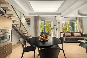 Royal Park Apt Resort by Sea N Rent