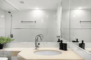 Royal Park Apt Resort by Sea N Rent