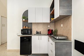 Royal Park Apt Resort by Sea N Rent