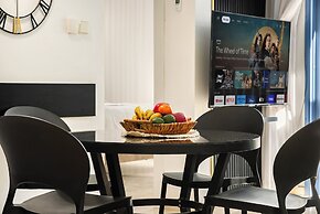 Royal Park Apt Resort by Sea N Rent