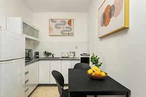 Royal Park Apt Resort by Sea N Rent