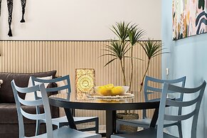 Royal Park Apt Resort by Sea N Rent