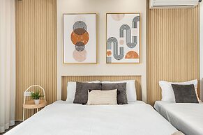 Royal Park Apt Resort by Sea N Rent