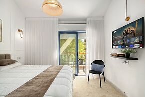 Royal Park Apt Resort by Sea N Rent