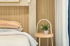 Royal Park Apt Resort by Sea N Rent