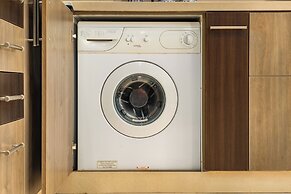 Royal Park Apt Resort by Sea N Rent