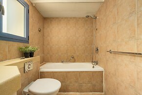 Royal Park Apt Resort by Sea N Rent