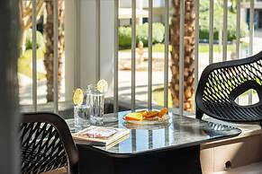 Royal Park Apt Resort by Sea N Rent