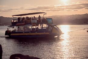 Royal Park Apt Resort by Sea N Rent