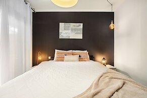 Royal Park Apt Resort by Sea N Rent