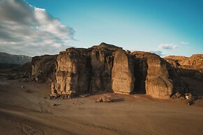 Royal Park Apt Resort by Sea N Rent