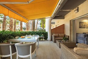 Royal Park Apt Resort by Sea N Rent