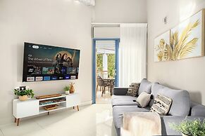 Royal Park Apt Resort by Sea N Rent