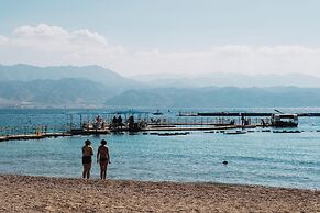 Royal Park Apt Resort by Sea N Rent