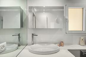 Royal Park Apt Resort by Sea N Rent