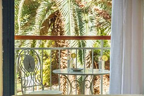 Royal Park Apt Resort by Sea N Rent