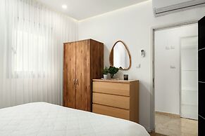 Royal Park Apt Resort by Sea N Rent