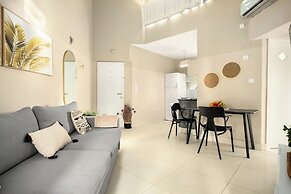 Royal Park Apt Resort by Sea N Rent