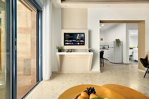 Royal Park Apt Resort by Sea N Rent