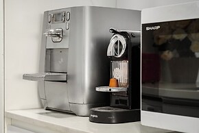 Royal Park Apt Resort by Sea N Rent