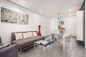 Royal Park Apt Resort by Sea N Rent