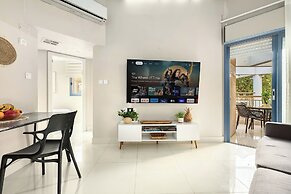 Royal Park Apt Resort by Sea N Rent