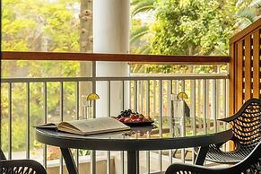 Royal Park Apt Resort by Sea N Rent