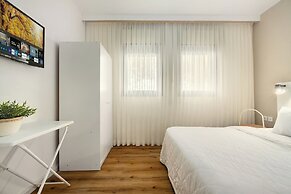 Royal Park Apt Resort by Sea N Rent