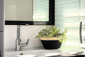 Royal Park Apt Resort by Sea N Rent