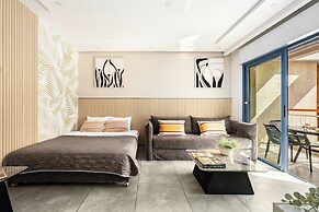 Royal Park Apt Resort by Sea N Rent