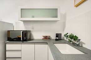 Royal Park Apt Resort by Sea N Rent