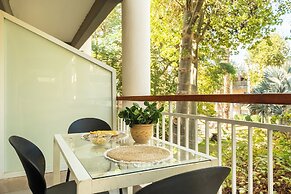 Royal Park Apt Resort by Sea N Rent