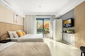 Royal Park Apt Resort by Sea N Rent