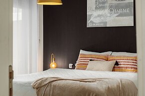 Royal Park Apt Resort by Sea N Rent