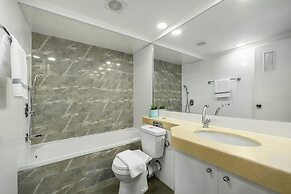 Royal Park Apt Resort by Sea N Rent