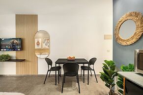 Royal Park Apt Resort by Sea N Rent