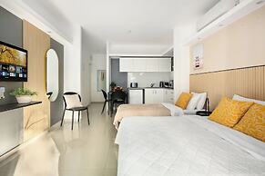 Royal Park Apt Resort by Sea N Rent