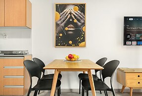 Royal Park Apt Resort by Sea N Rent