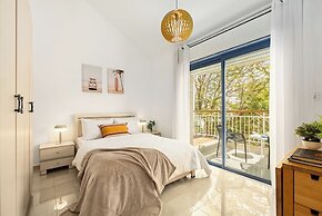 Royal Park Apt Resort by Sea N Rent