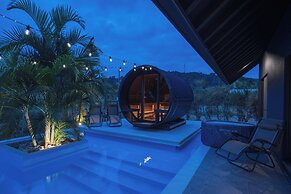 Reflexion Villas GLANZ