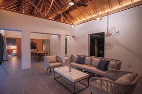 Reflexion Villas GLANZ